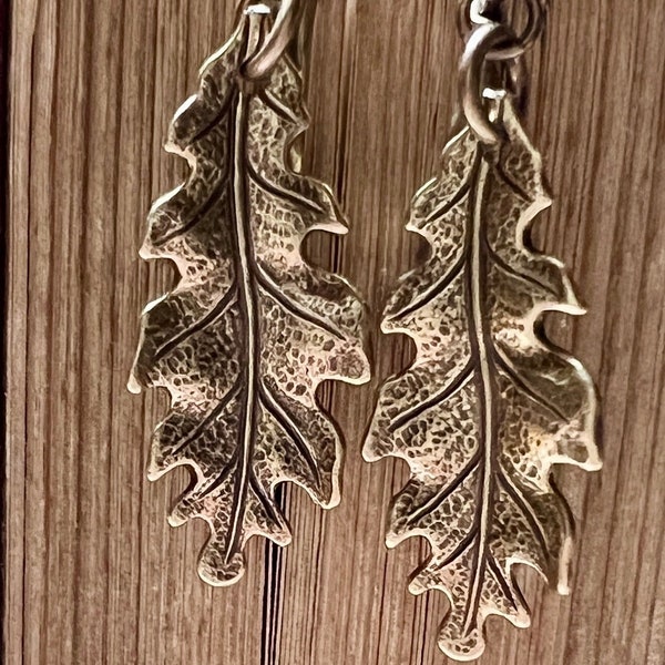 Leaf Earrings -  Oak Leaf Earrings - Woodland Earrings - Metal Leaf Earrings - Rustic Style Earrings - Everyday Earrings