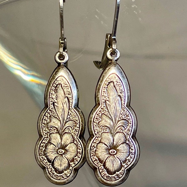 Art Deco Style Earrings - Floral Motif Earrings - Art Nouveau Earrings - Romantic Earrings - Vintage Earrings - Victorian Style Jewelry