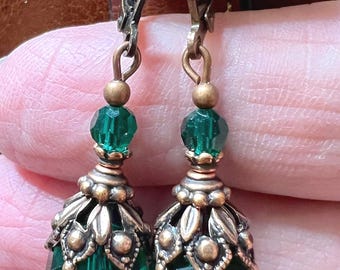 Victorian Style Emerald Green Copper Earrings: Romantic Jewelry