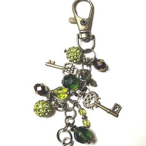 Dije de bolso verde - Dije de mochila - Adorno para bolso - Dije de bolso verde oliva - Dije de bolso de otoño - Dije de bolso - Joyas para bolso