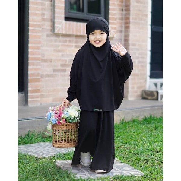 1 - 6 Years old abaya muslim set dress and french khimar that can be used as a veil, black colour