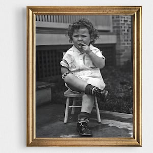 PRINTABLE Vintage Photo Poster | 1930s Cigar Bar Decor Gift | Photography Print Black White Print Wall Art | Digital Download | 44