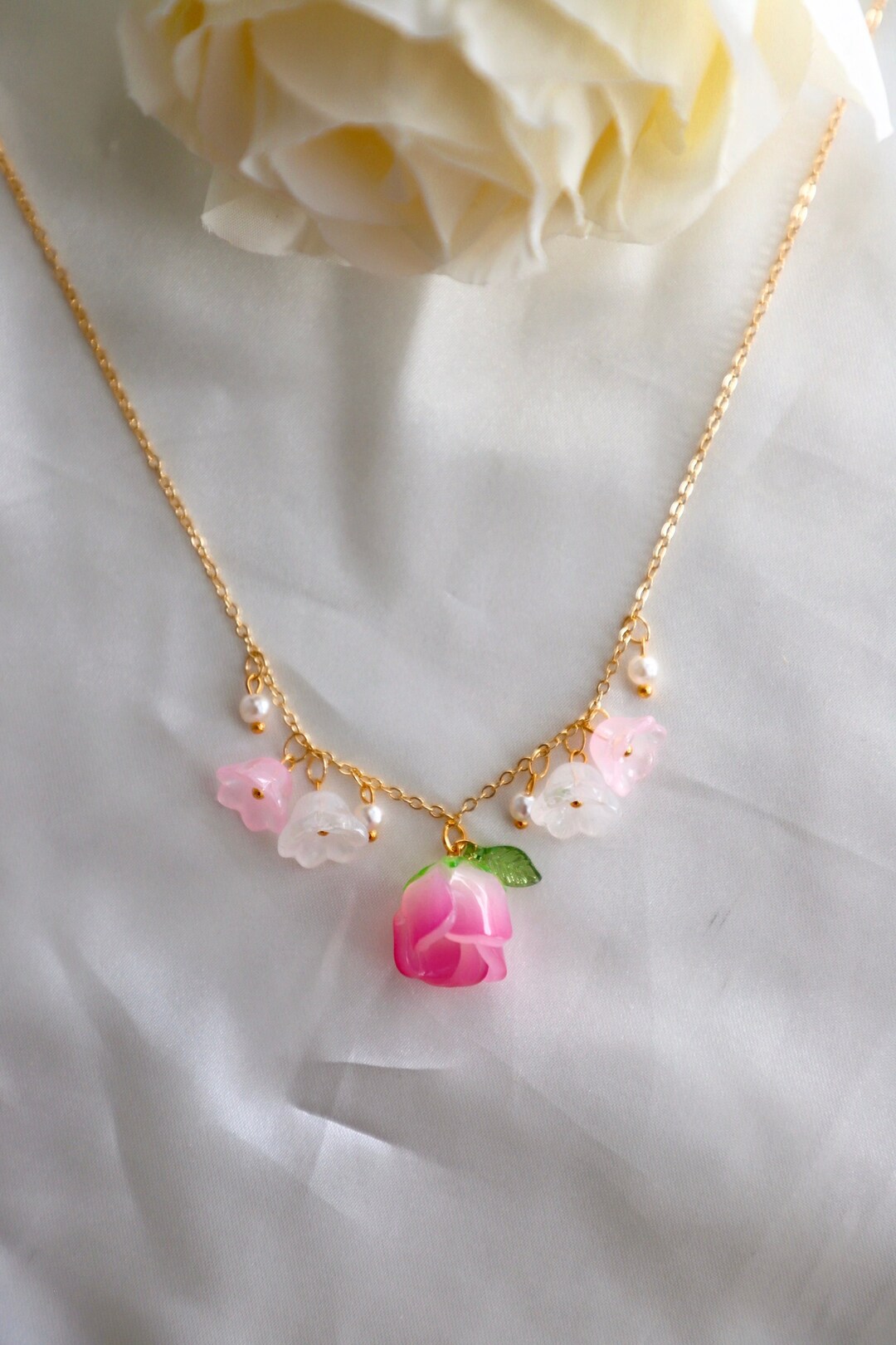 Tulip Necklace, Flower Necklace, Floral Necklace, Tulip Jewelry, Tulip