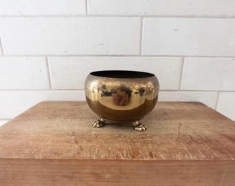 Vintage Small Shelf Brass Planter Jardiniere 3 Footed Lion Paw Base
