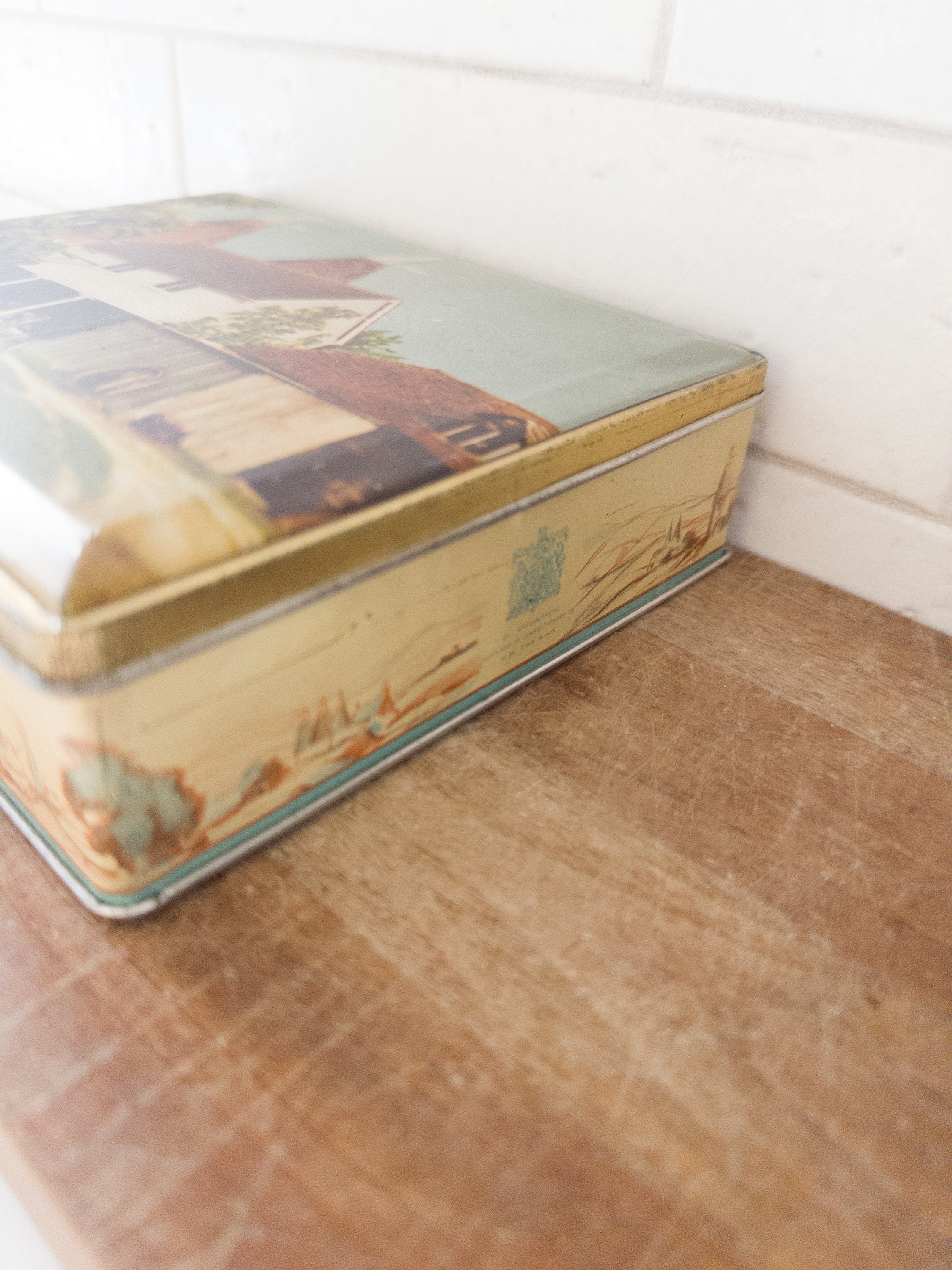 1950s Vintage English Biscuit Box Kent Scene Grigg Farm Etsy