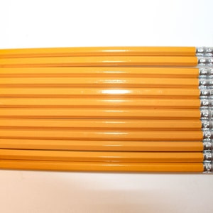 Custom Pencil | Personalized Pencil | School Supplies | Pencils with name | Custom Pencils | Engraved Pencils | Back To School | Pencils