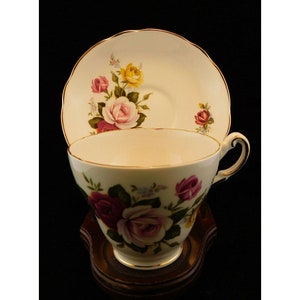 Regency Roses Scalloped Edge Gold Trim Cup and Saucer