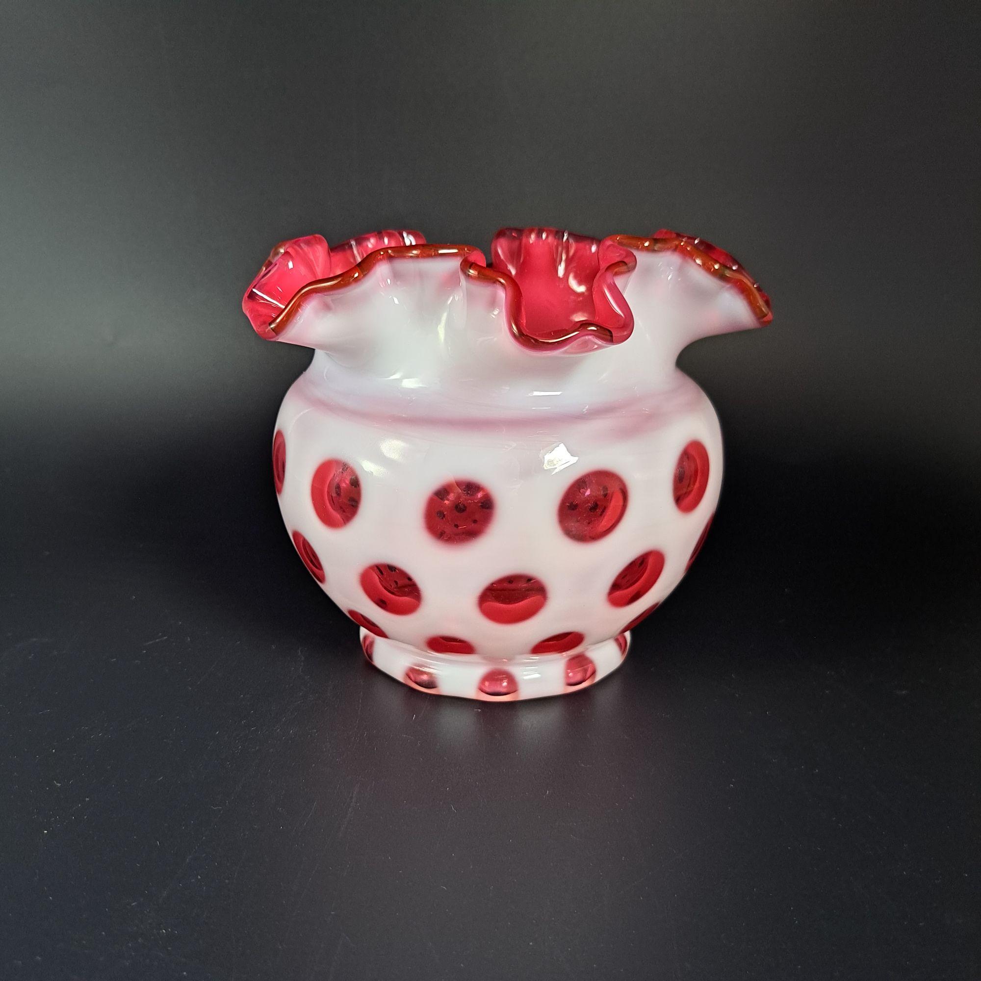 花瓶・フラワースタンド VINTAGE FENTON COIN DOT BOWL Vintage FENTON COIN DOT Art Glass (aka Coin Spot): Beautiful