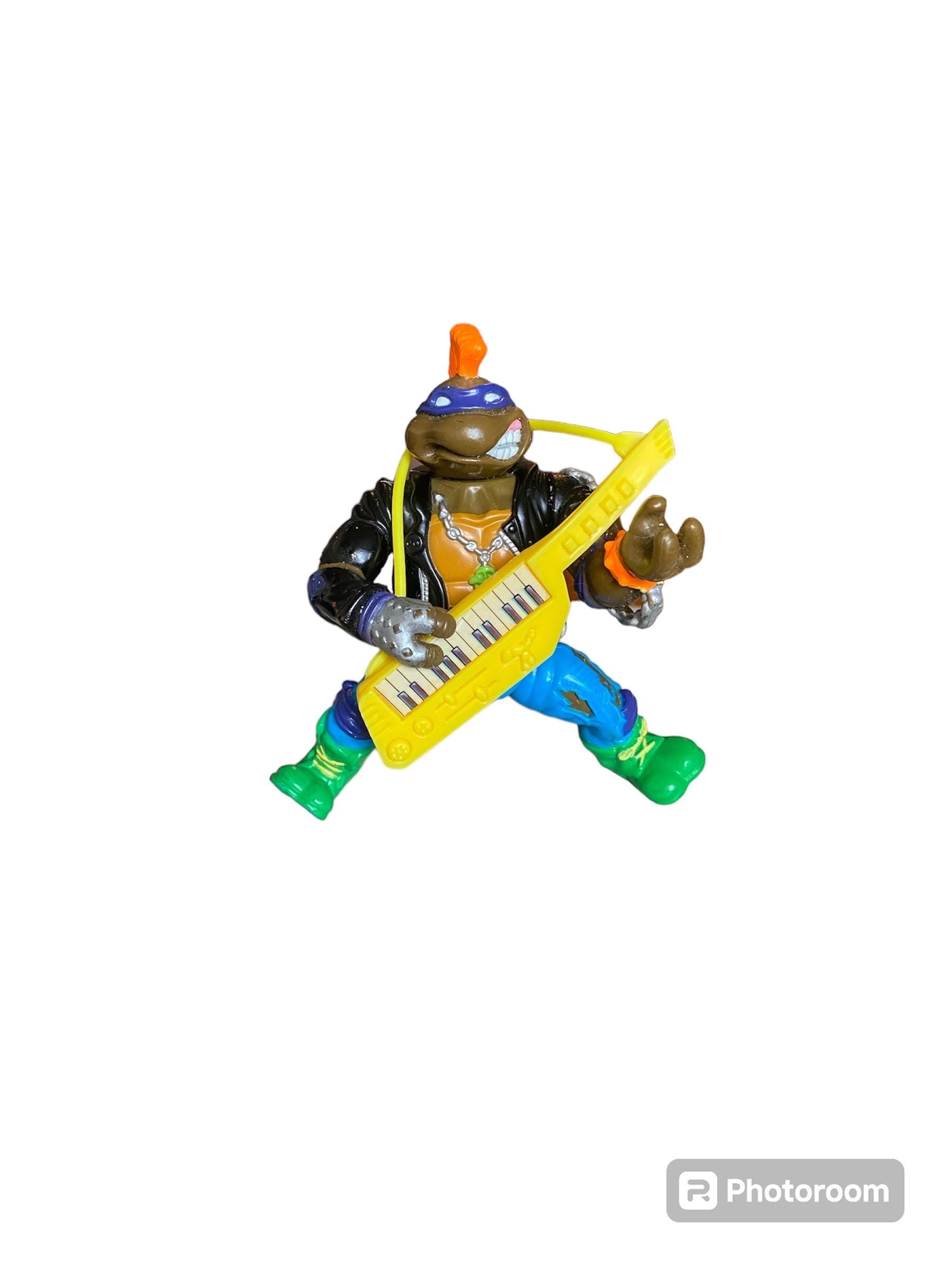 タートルズ　ロックスタイル Punker Don フィギュア Amazon.com: Super7 Teenage Mutant Ninja Turtles ULTIMATES