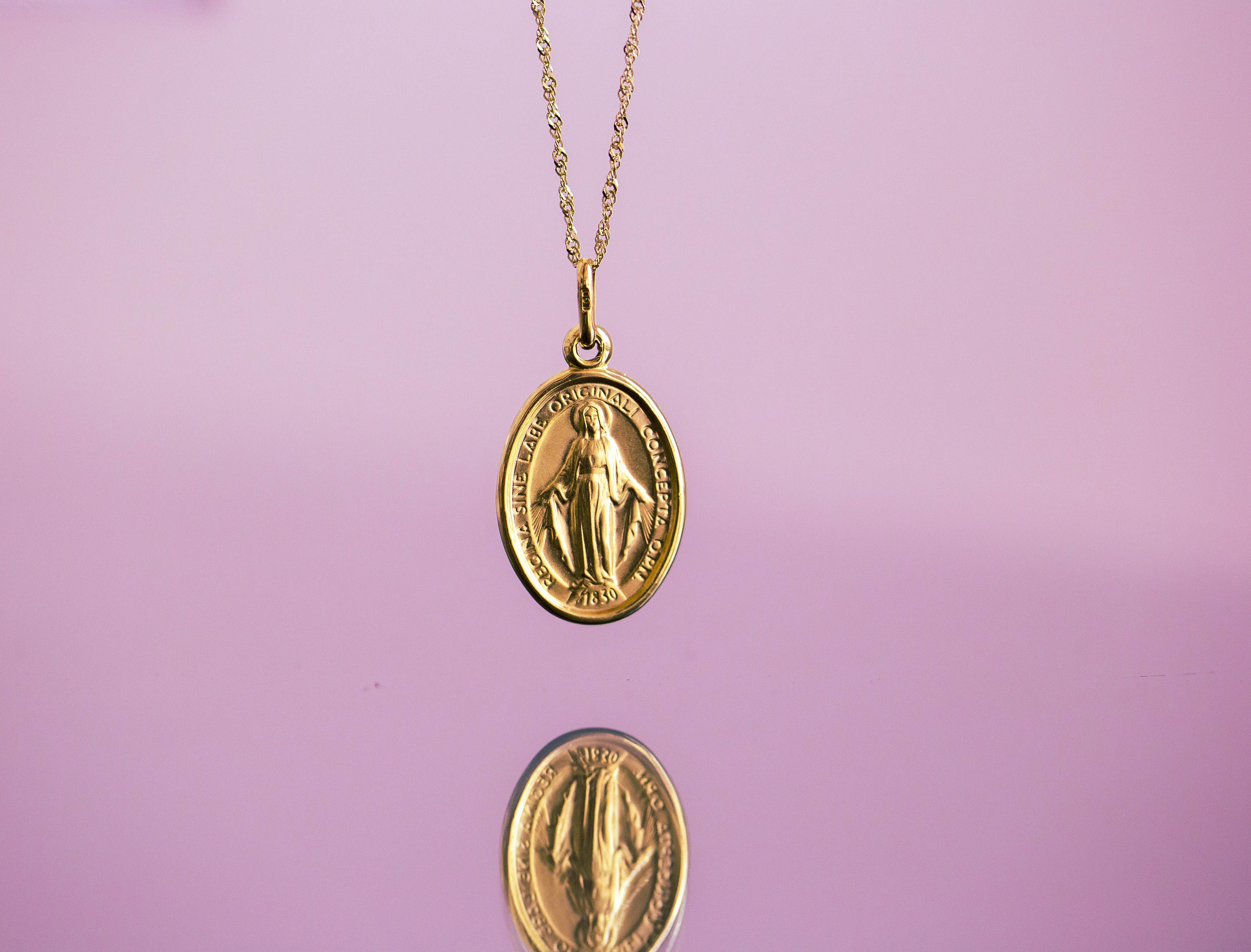 PVLA 14k Yellow Gold Oval Miraculous Mary Medal Pendant Charm Real ...