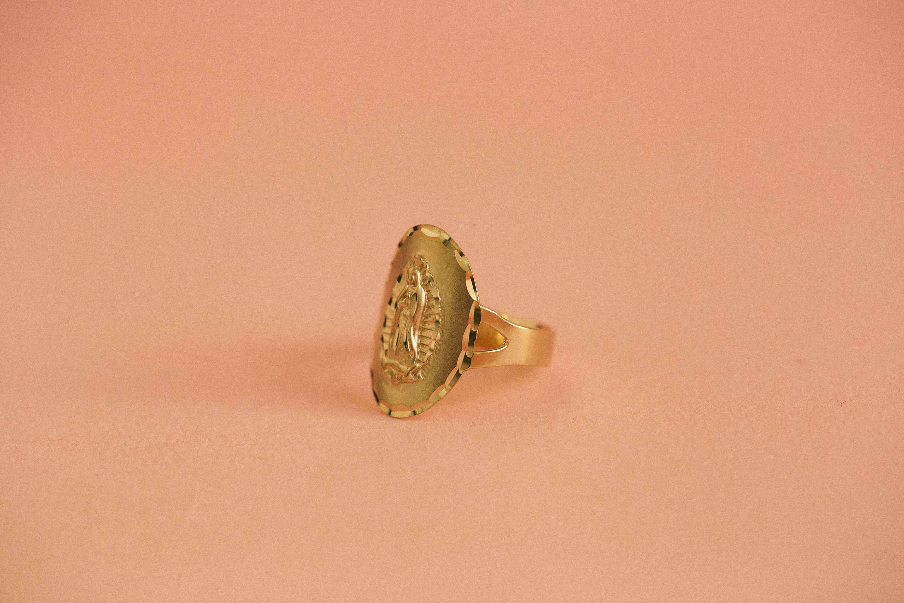 PVLA 14k Solid Yellow Gold Our Lady of Guadalupe Oval Ring - Etsy