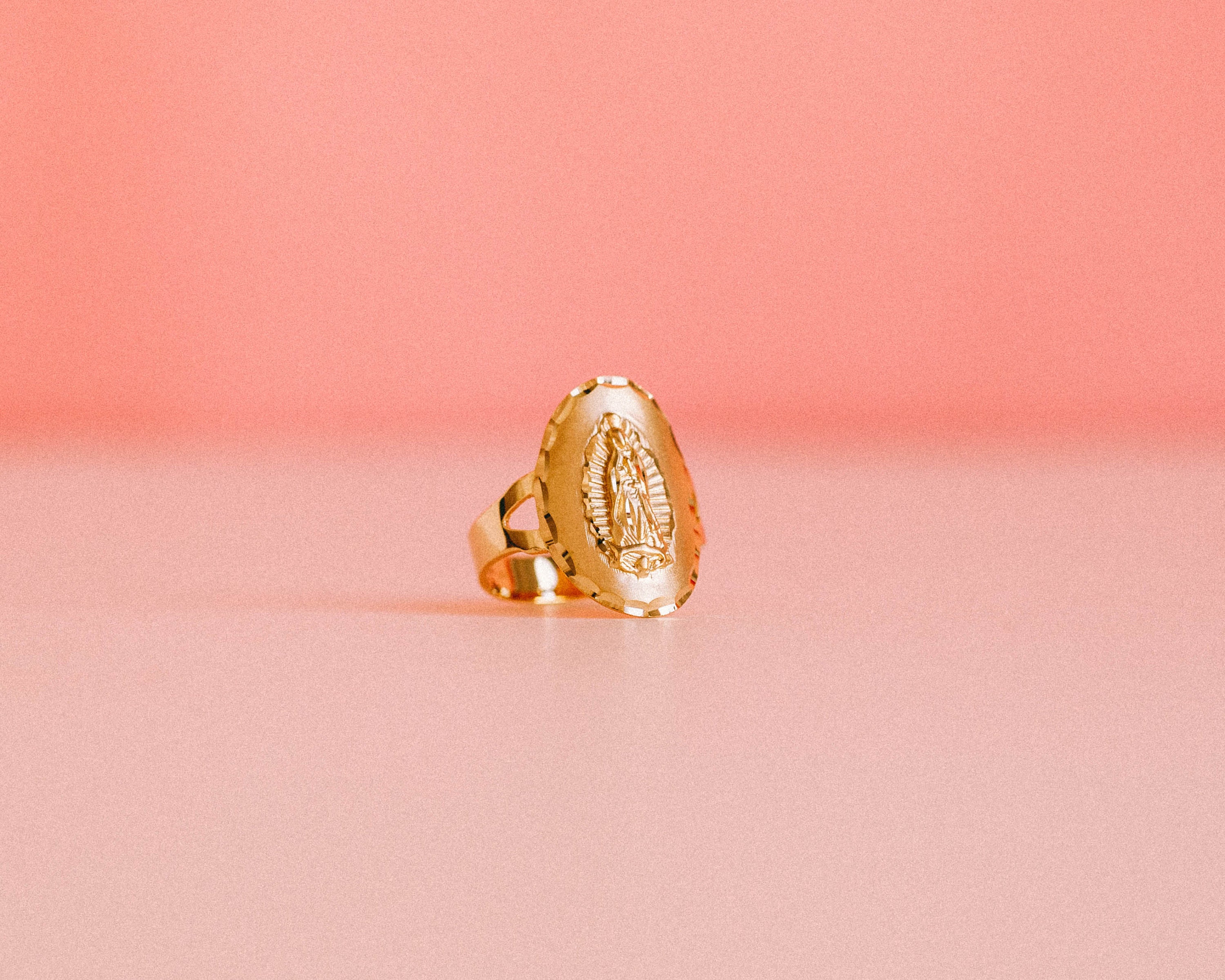 PVLA 14k Solid Yellow Gold Our Lady of Guadalupe Oval Ring - Etsy