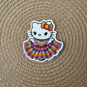 Folklórico Kitty