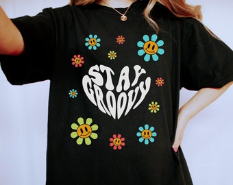 Stay Groovy Shirt, Oversized Tee, Hippie T-shirt, Vintage Inspired Tee, Unisex Tee, Short Sleeve, Graphic Tee, Flower, 70s Shirt, Trendy