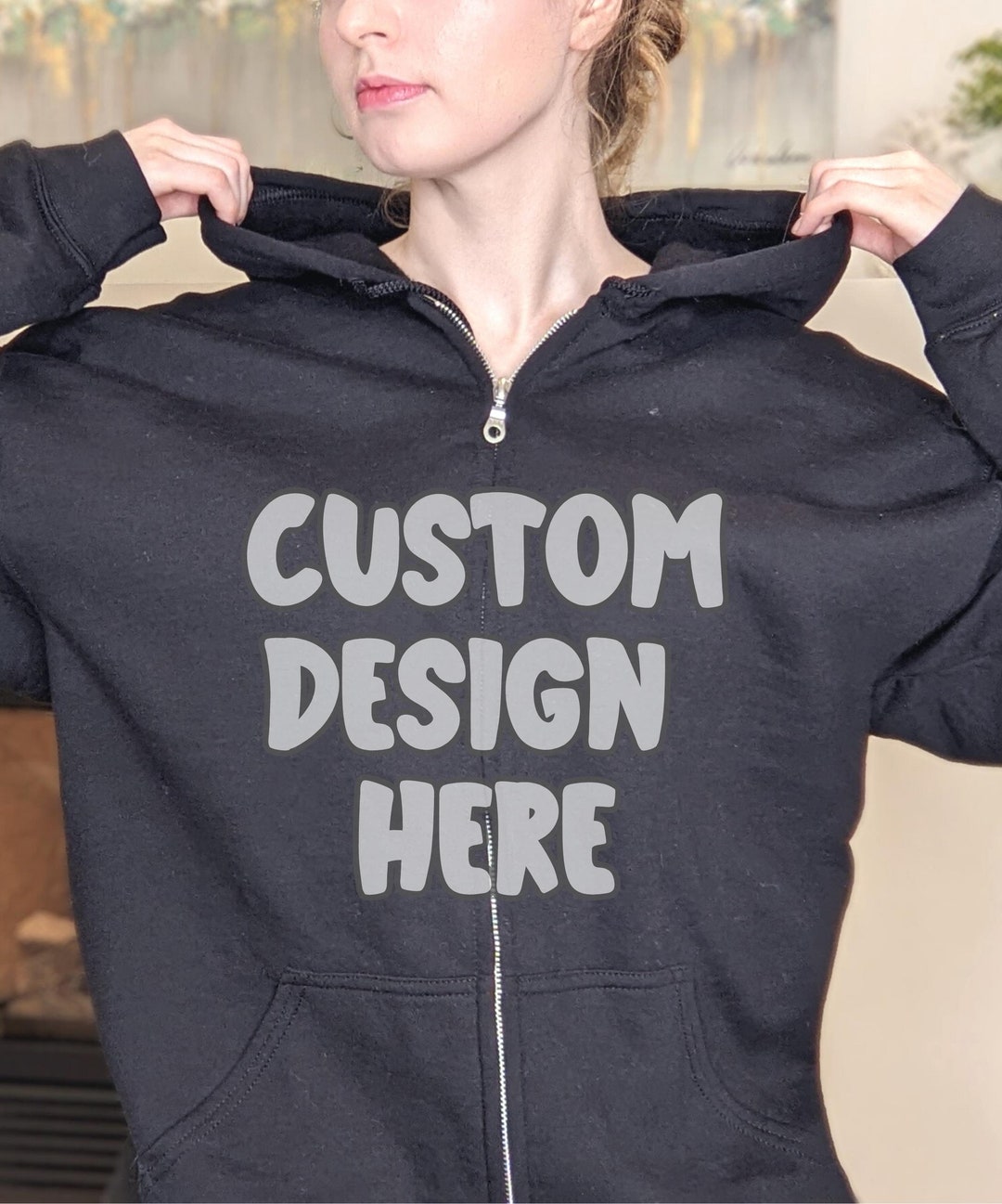 THE MUSEUM VISITOR★HEART PRINTED HALF EMBLEM ZIP-UP HOODIE THE MUSEUM VISITOR☆HEART PRINTED HALF EMBLEM ZIP-UP HOODIE