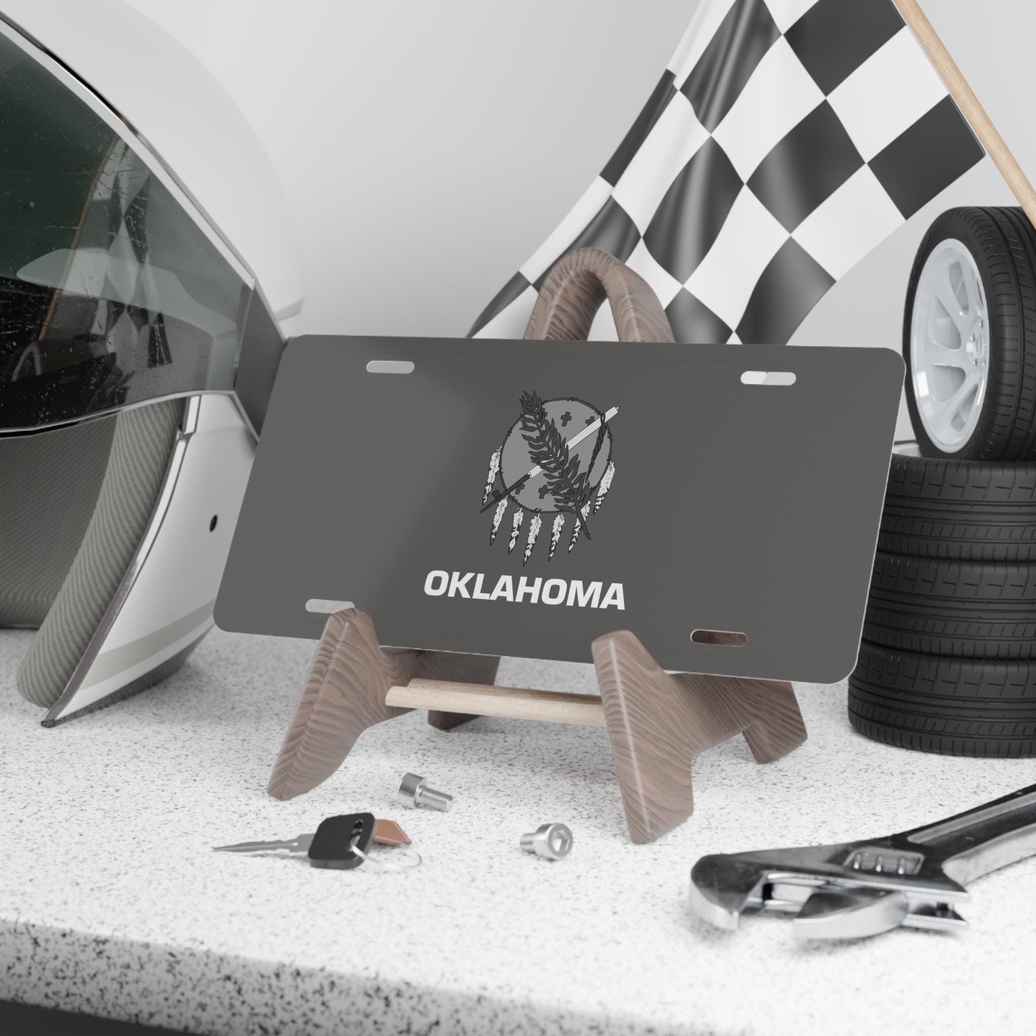 オクラホマ州旗のグレースケールのナンバープレート、オクラホマ州旗の