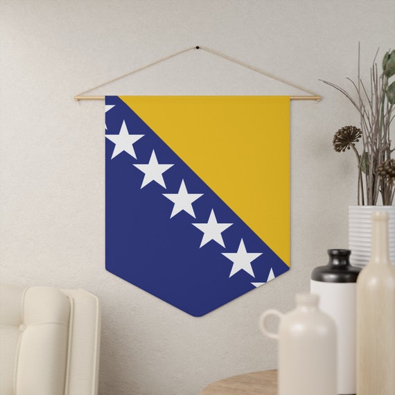50 Stück Bosnien-Fähnchen – 21x14 Cm, Mit 30 Cm Stab, Für Partys & Sportevents