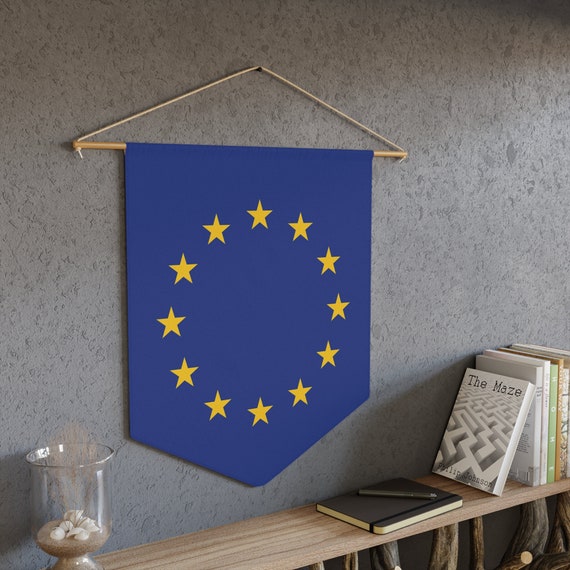 Bandiera Dell'Unione Europea Disegno - Vintage Come Illustrazione Della Bandiera Dell Ue Banner Monocromatica Contorno Su Sfondo Bianco Image229481639