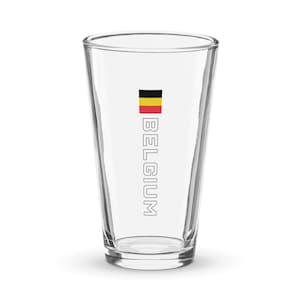 Belgium National Flag Shaker Pint Glass, België, Belgique, Belgien, Vertical Belgian Flag with Black Outline Text Design