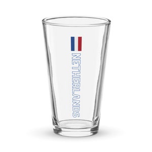 The Netherlands National Flag Shaker Pint Glass, Nederland, Holland, de Nederlandse vlag, Dutch Flag with Blue Outline Text Design