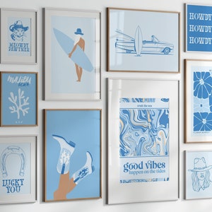 kust cowgirl retro galerij print set van 10, lichtblauwe surf galerij kunst aan de muur, preppy beachy kamer, western cowboy appartement decor, digitaal
