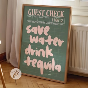 Impresión de tequila para ahorrar agua y beber, póster de cóctel con arte de carrito de bar retro de moda, estética verde salvia rosa, decoración moderna para apartamentos universitarios y cocinas