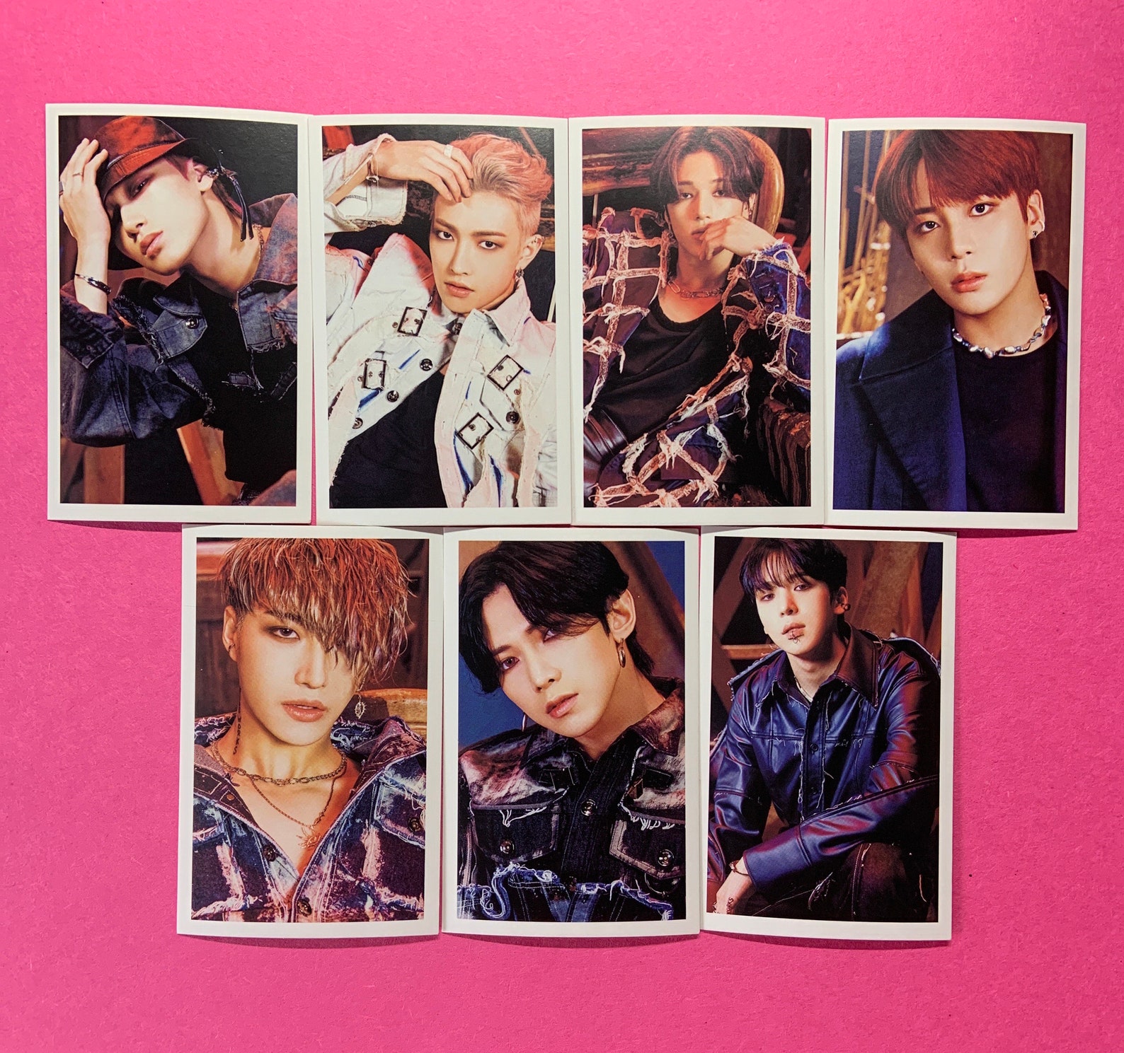 ATEEZ LOMO Group 1-3 Photocards With Pink Topload Card Holder - Etsy