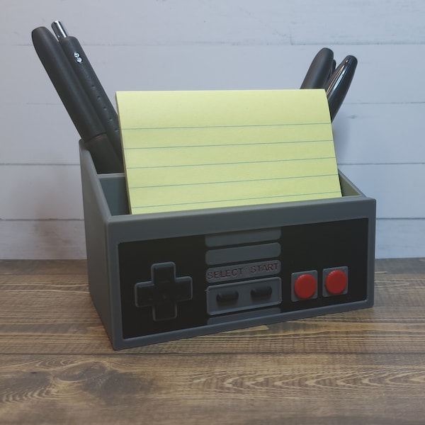 NES Controller Pen Organizer