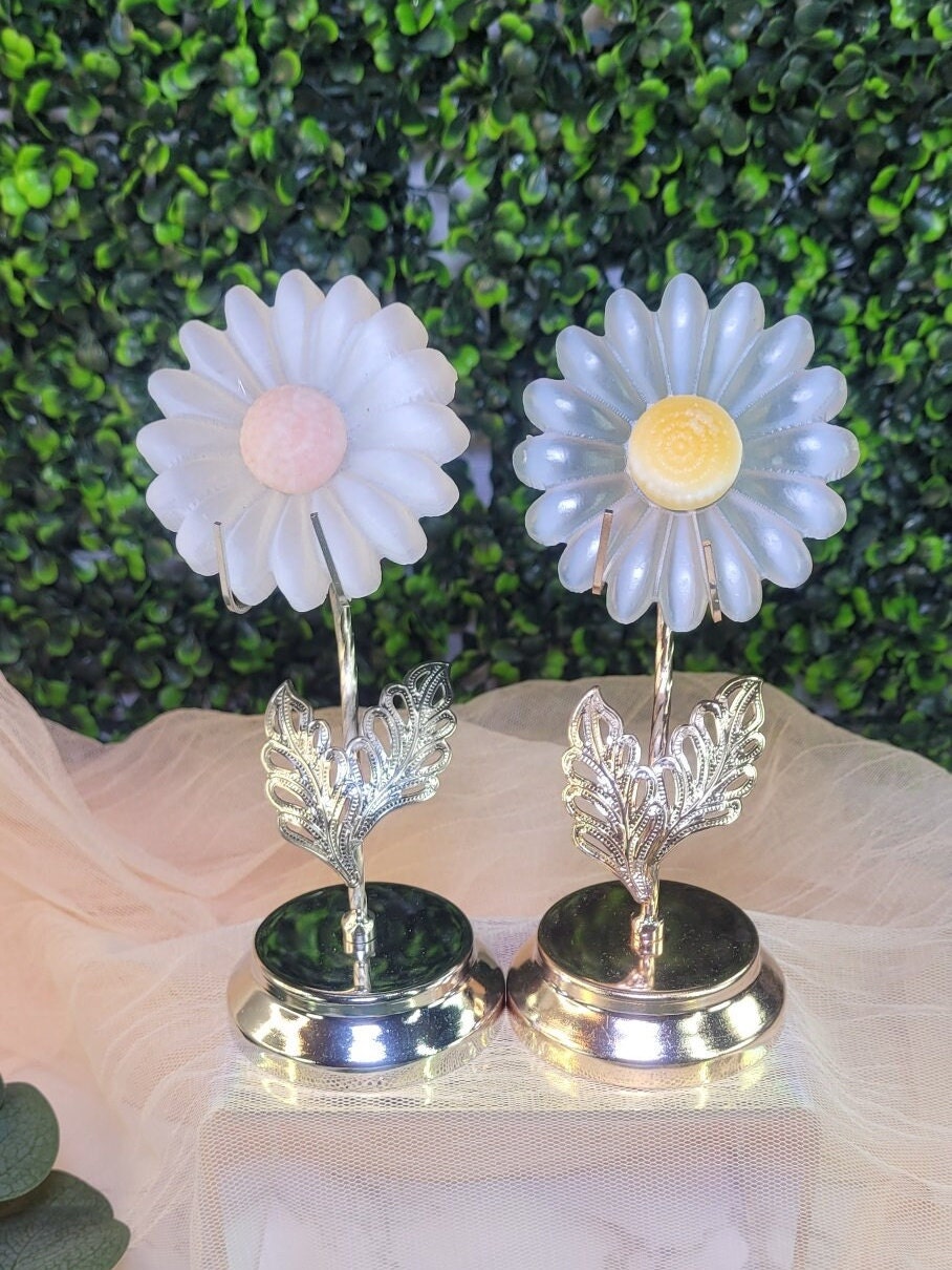 Metal Stand/floral Stand /pillar/candelabra Stand/gold or Silver/metal  Vase/flower Stand/feather Stand/ Kissing Ball 