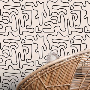 Neutral Beige Peel and Stick Wallpaper: Abstract Geometric Design image 1