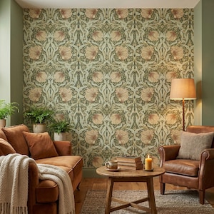 Pode incluir: Papel de parede com um padrão repetitivo de flores rosa claro e folhagem verde sobre um fundo pálido. O design inclui motivos botânicos intrincados com caules e folhas entrelaçados, criando um arranjo floral denso e simétrico.
