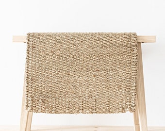 Desa small seagrass rug