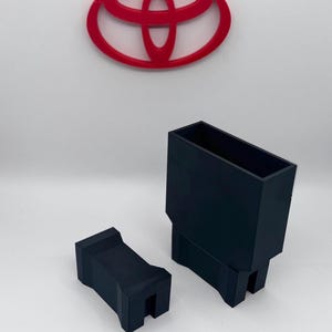 Toyota 2025 Tacoma / 4Runner Gen 6 - Mugghållarinsats för överdimensionerad AJT:s mugghållare