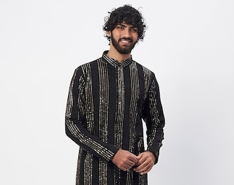 Mens Chikankari Kurta Pyjama Set: Indian Wedding Outfit