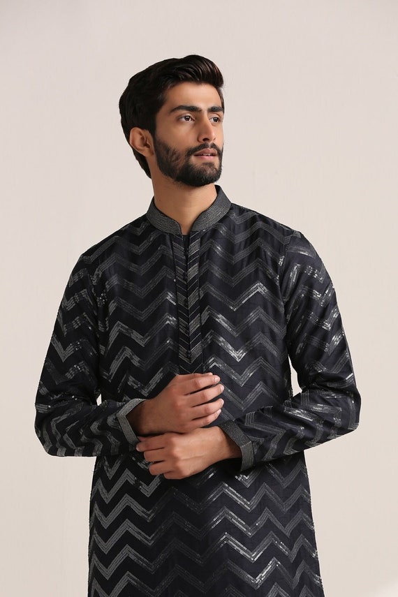 Kurta pajama embroidery design sale