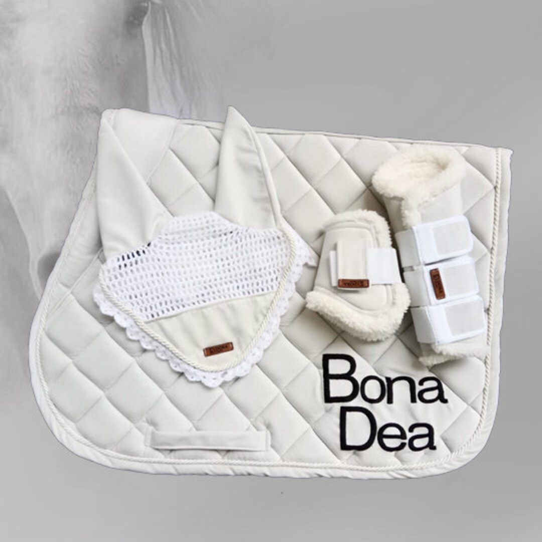 White Saddle Pad Set Embroidery English Saddle Pad Etsy