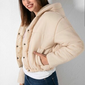 Oversize Women's Puffer Crop Coat, manteau à capuche, veste puffer crop, veste noire, manteau noir