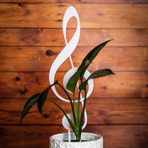 Treble Clef Plant Trellis – 3D Printed Support to Help Your Plants Climb | Eco-Friendly | Many Colors