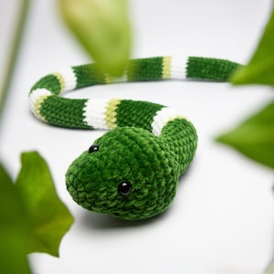 Up to 130 cm! Extra Long Handmade Snake - Adorable Gift for Kids&#39; Birthdays & Playtime | Crochet Plush Toy
