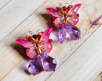 Handmade Pink Butterfly Shoe Clips: Beaded Shoe Accessory