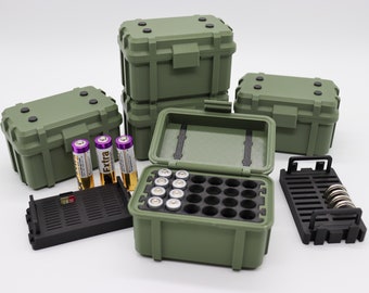 Stapelbarer Mini-Schutzkoffer in Army-Green für Batterien, SD-Karten und mehr
