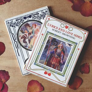 Miniature poetry book bundle. A pretty pair of Herrick & Browning poetry. Attractive vignette illustration.