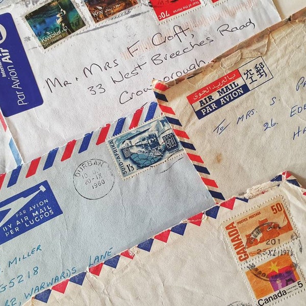 Vintage air mail envelopes with stamps. 7, 15 or 25 pack. Par Avion! Supplies for crafting, scrapbooking, styling. Travel ephemera.