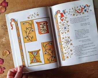 Impresionante libro de poesía iluminado. Shakespeare, Keats, Blake, Shelley y más. Estilo manuscrito iluminado. Belleza gótica y romántica.