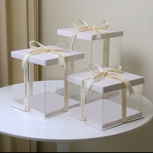 Clear Luxury cake boxes. Can be used to present any of your amazing products