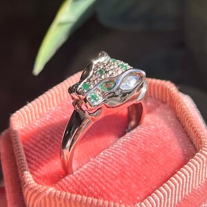 Emerald & Diamond Leopard Cat Ring White Gold Panther Ring