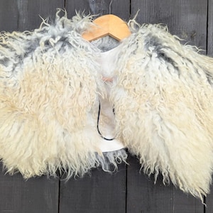 Shoulder fur - Fur for Vikings - Viking fur - Warrior fur - Clothing with fur - Vikings - GOT - Unique piece 918