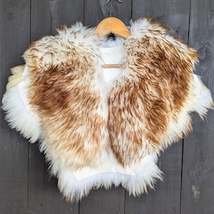 Shoulder fur – Fur for Vikings – Viking fur – Warrior fur – Clothing with fur – Vikings – GOT – Unique piece 945