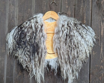 Shoulder fur - Fur for Vikings - Viking fur - Warrior fur - Clothing with fur