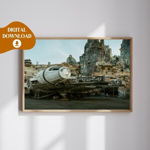 Millenium Falcon, DIGITAL WALL ART, Star Wars, Disneyland, Batuu, Galaxy&#39;s Edge, Disney World, Hollywood Studios, Chewbacca, Poster